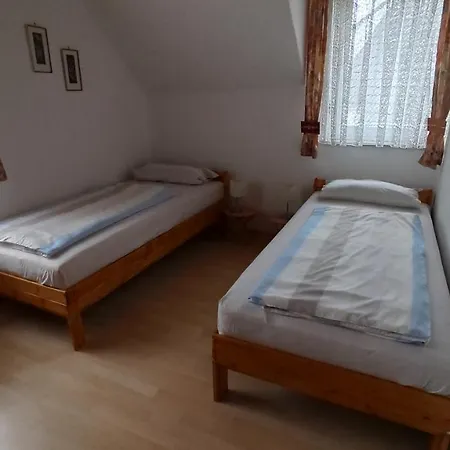 Am Deister Mit Grossem Balkon Springe