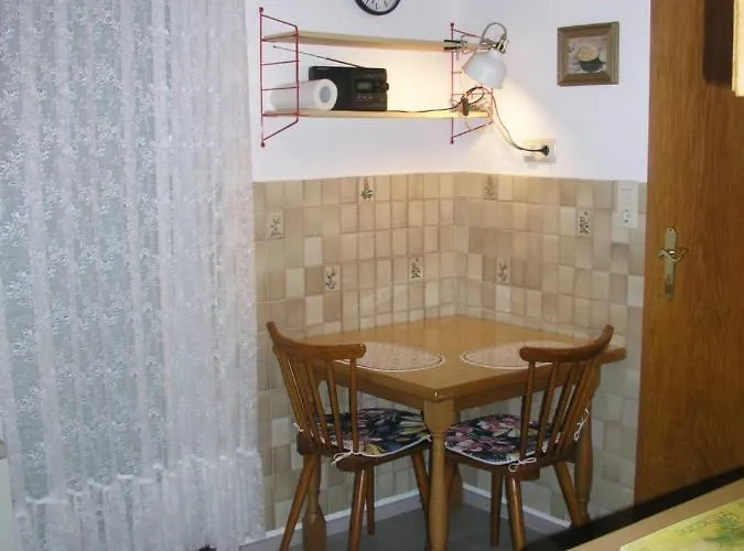 Am Deister Mit Grossem Balkon Appartement *